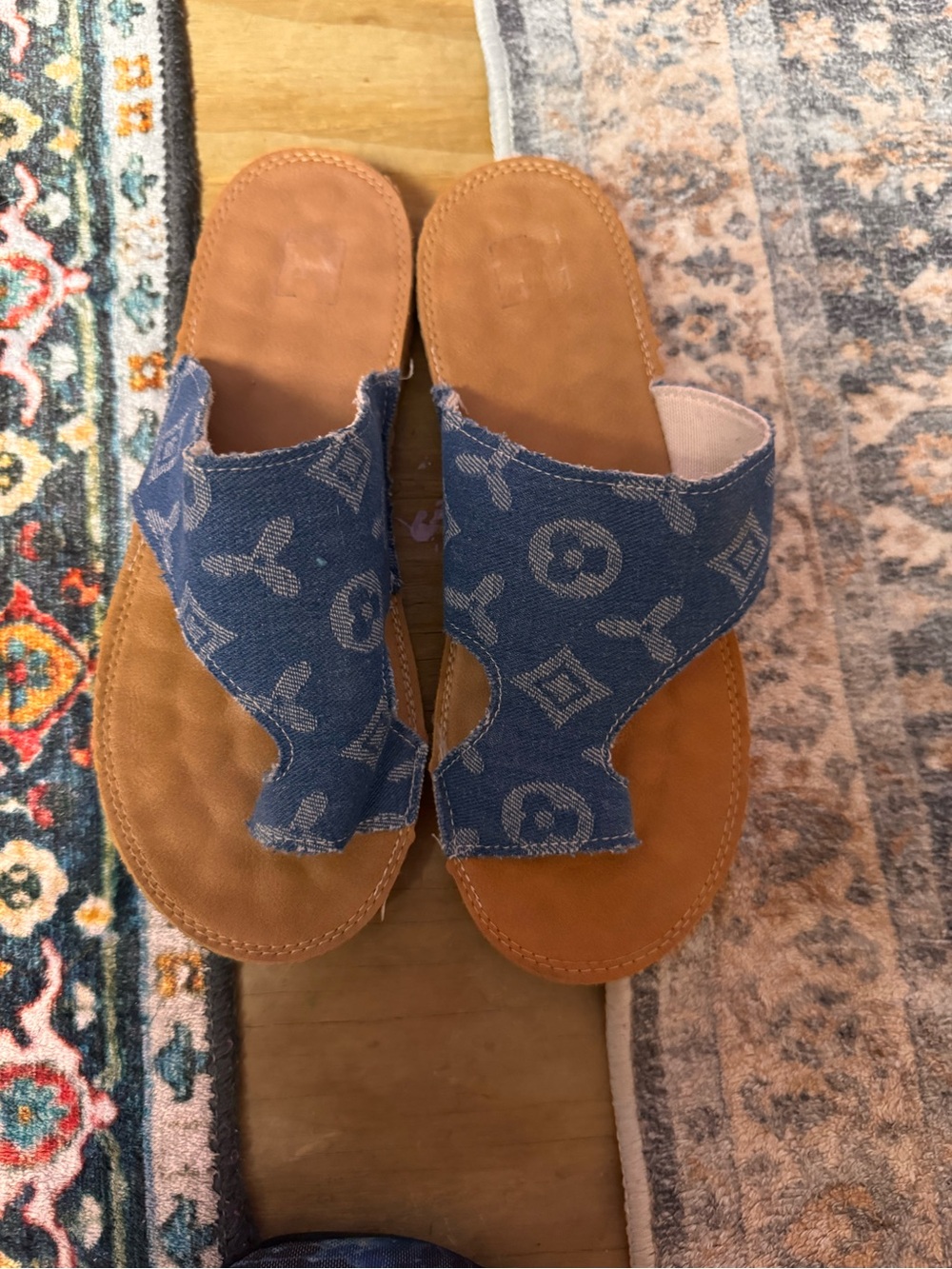 Denim Blue Logo-Pattern Thong Sandals